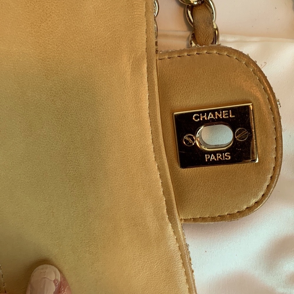 Vintage 🤎 CHANEL RARE Metallic Gold Silver Tweed Quilted 2.55 Double Flap Bag - Picture 11 of 16